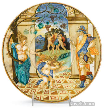 Italian Majolica Dish Sells for $157,000