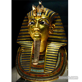 King Tut’s Mask Damaged