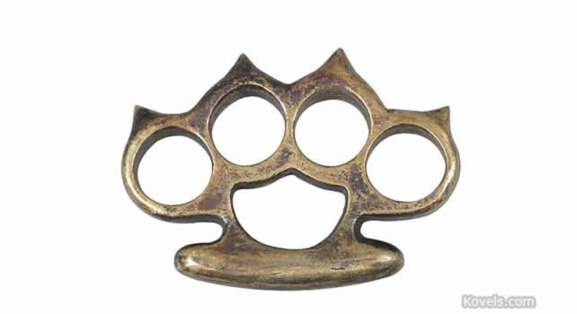 Weapons, Brass Knuckle Duster, Sharp Points – Kovels