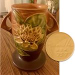 Roseville Water Lily Vase