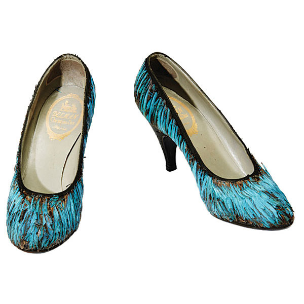 blue stilettos kingfish feathers louis xv heels christian dior delman 1953-55