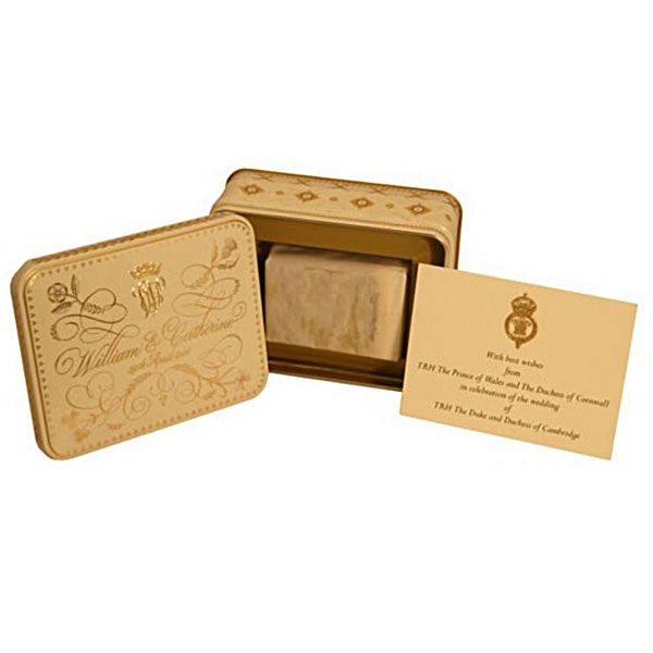 Royal wedding cake souvenir