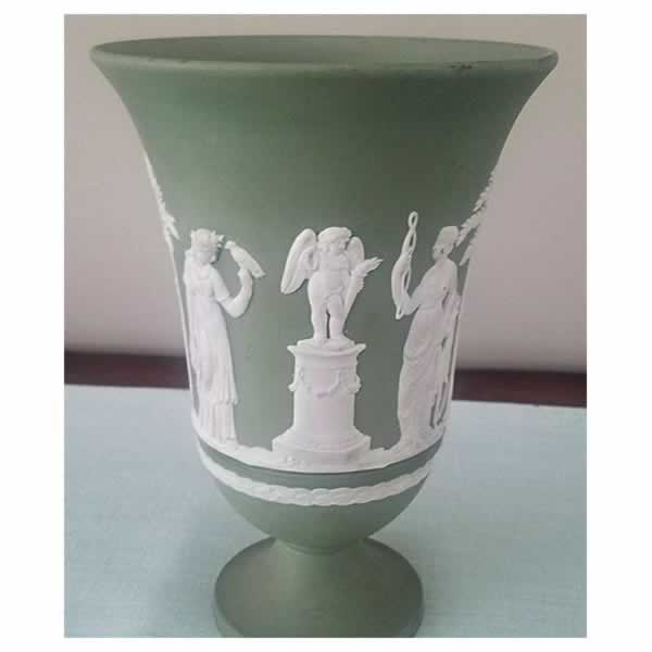 wedgwood jasperware vase